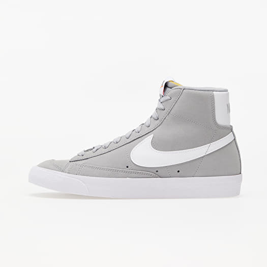 Nike Blazer Mid 77 Suede
