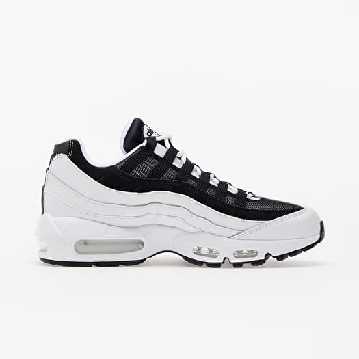 Nike Air Max 95 Essential