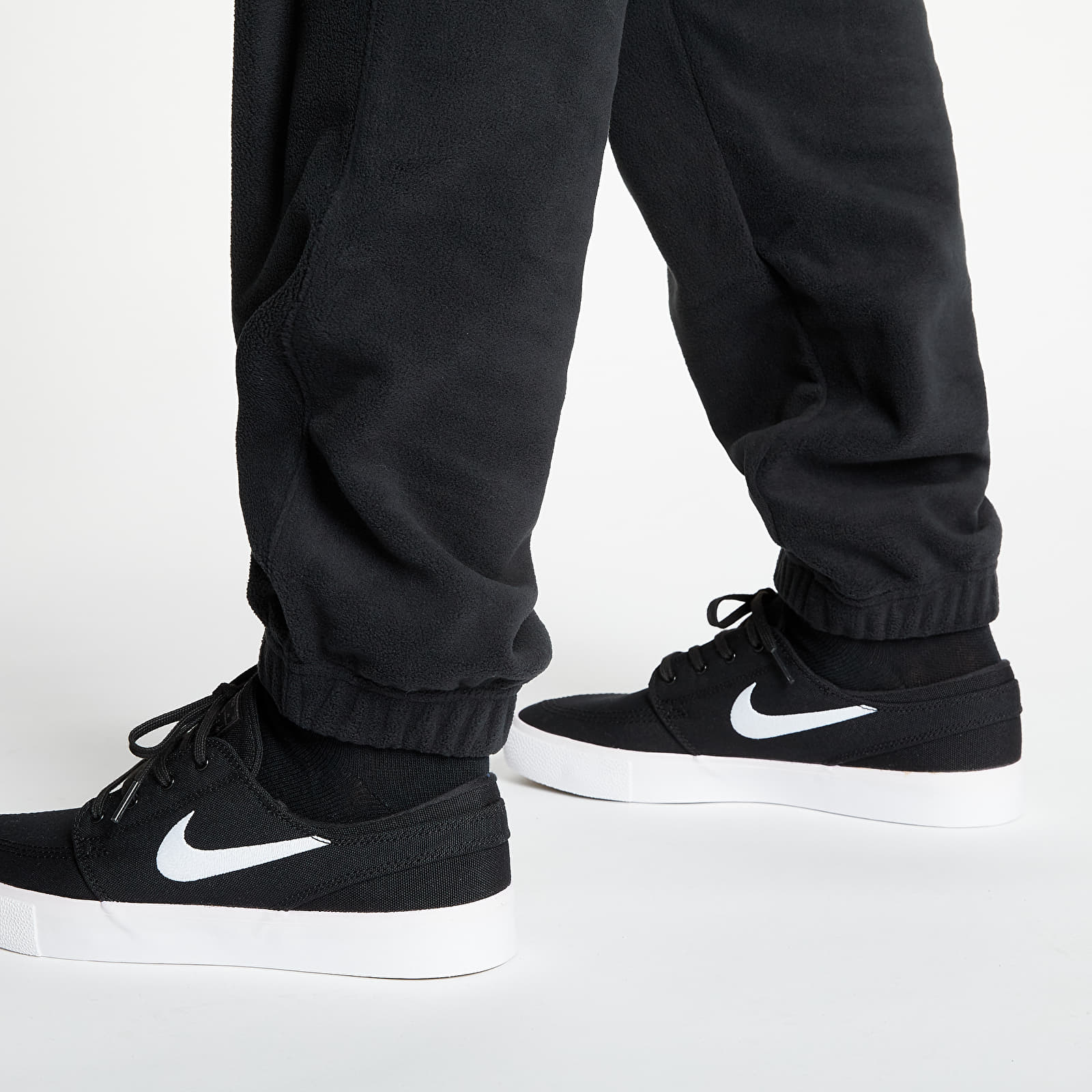 Pants Nike SB Novelty Cargo Pants Black/ Black/ Black