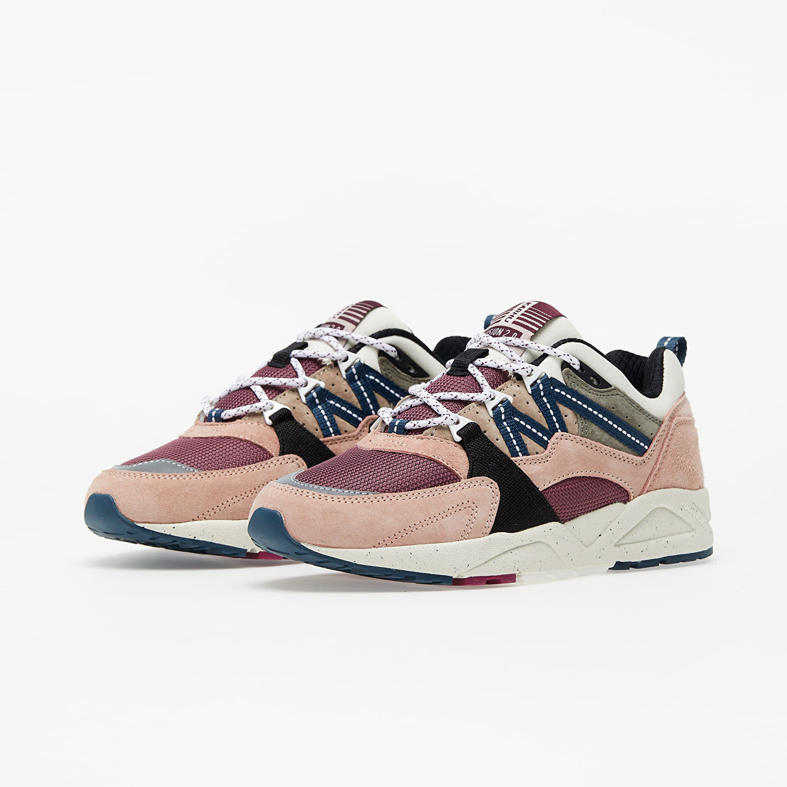 Karhu roze shop