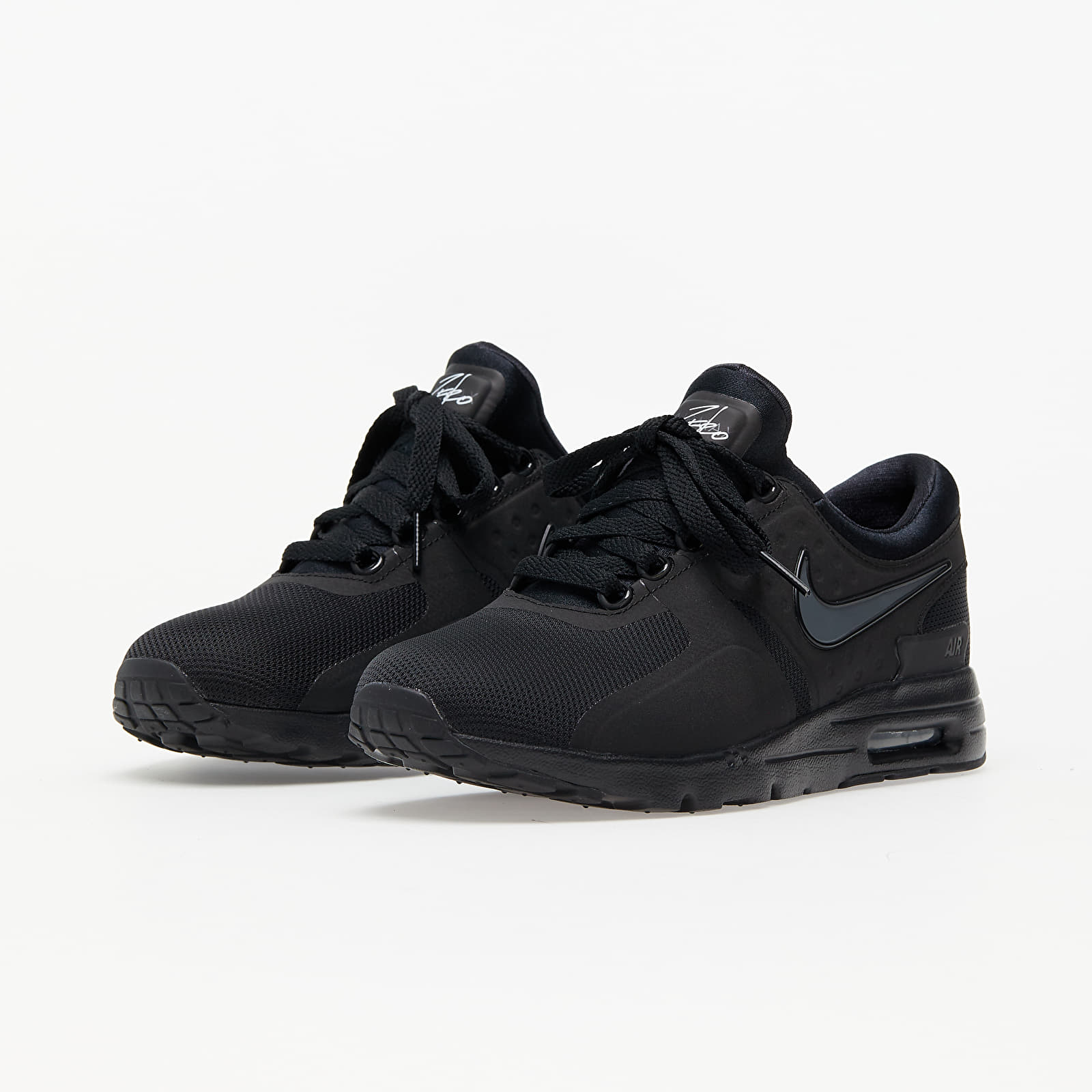 Women s shoes Nike W Air Max Zero Black Black Dark Grey White