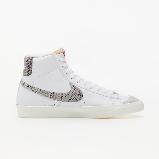 Nike blazer mid 77 vintage white snake outlet