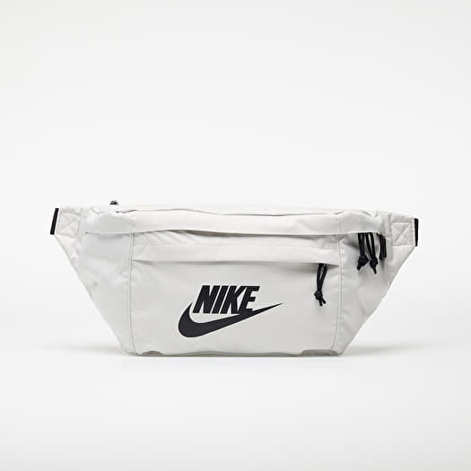 Belt bag nike price shop
