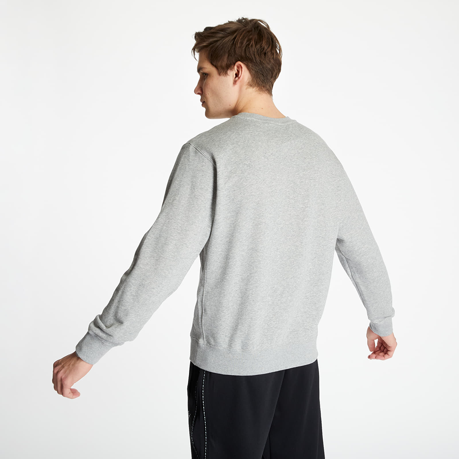 Sweatjacken und Sweatshirts Nike Sportswear Club Crewneck Dark Grey Heather/ White