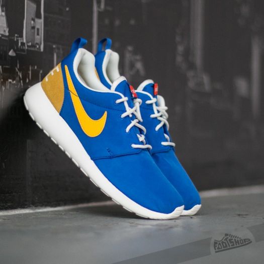 roshe trainers womens