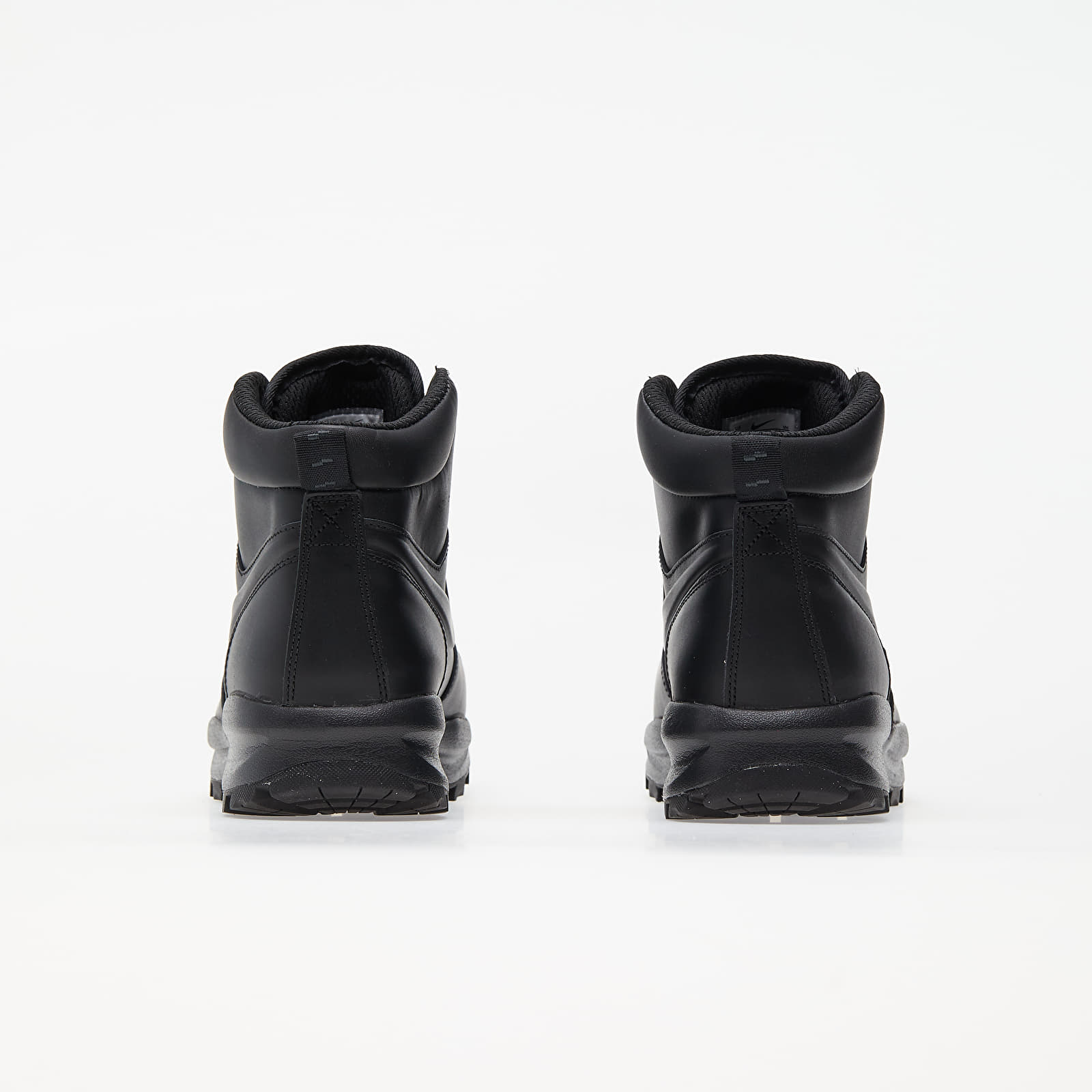Miesten kengät Nike Manoa Leather Black/ Black-Black