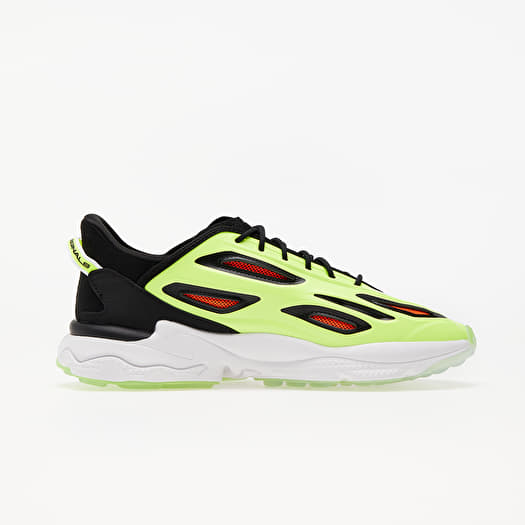 Men's shoes adidas Ozweego Celox Core Black/ Solar Yellow/ Solar
