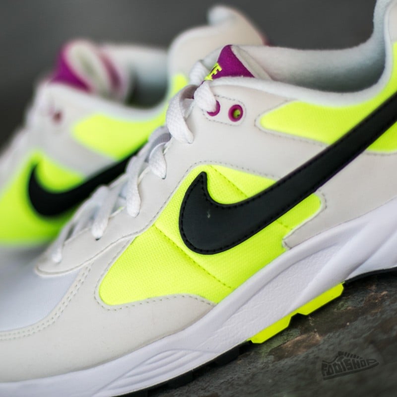 Vyriška avalynė Nike Air Icarus Nsw Summit White/ Black- Volt/ Fuchsia Flash