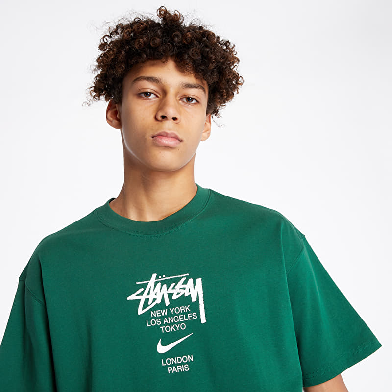 Camisetas Nike x Stüssy Tee Green (DD3342-341) | Footshop