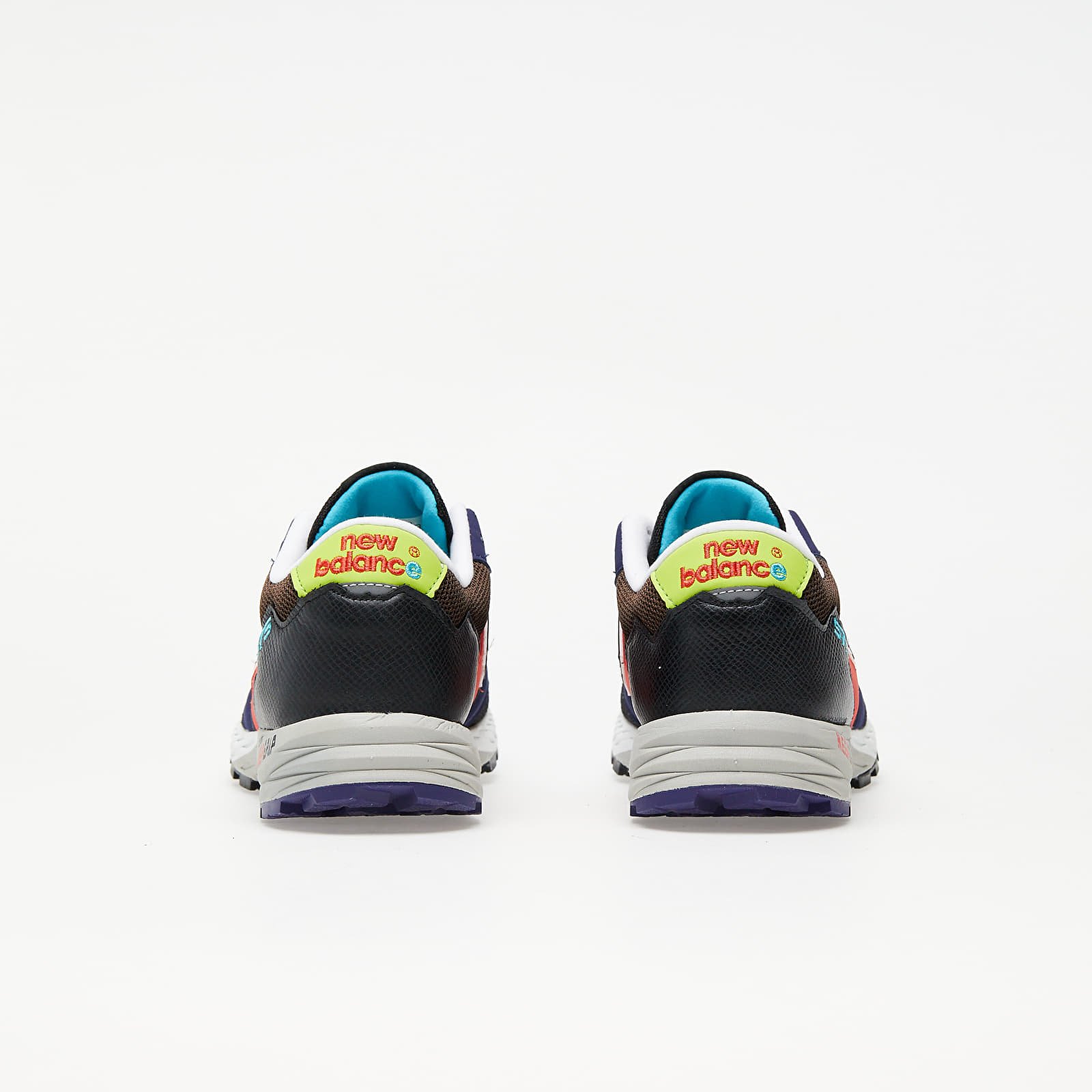 Scarpe uomo New Balance 575 Black Navy Footshop