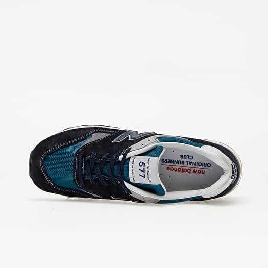 New Balance 577
