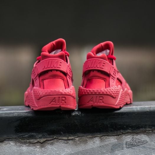 Nike huarache 2025 run red