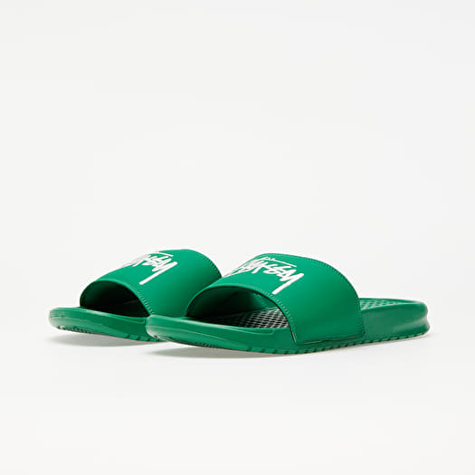 Stussy x hotsell nike benassi slides