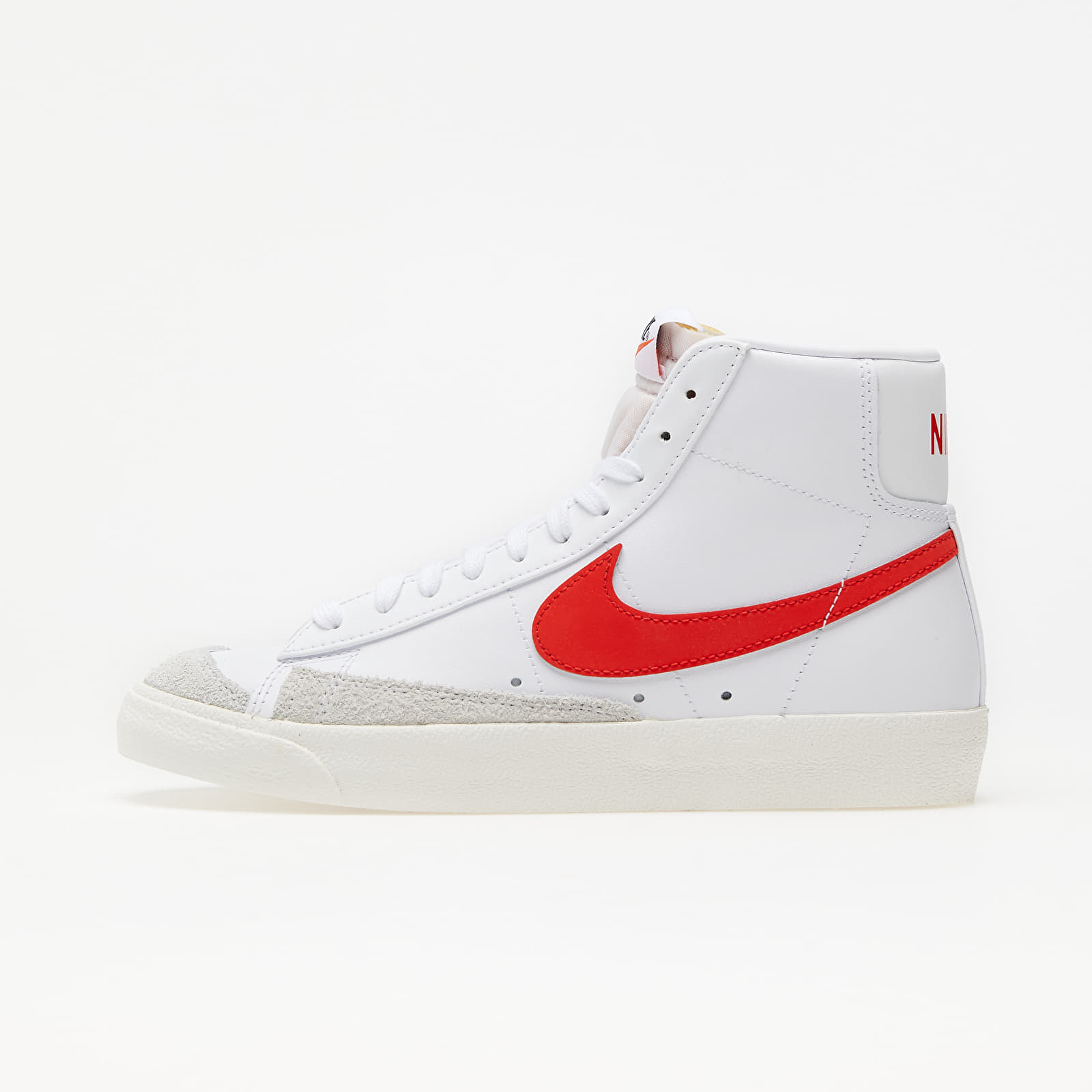 Dámske topánky a tenisky Nike W Blazer Mid '77 White/ Habanero Red-Sail