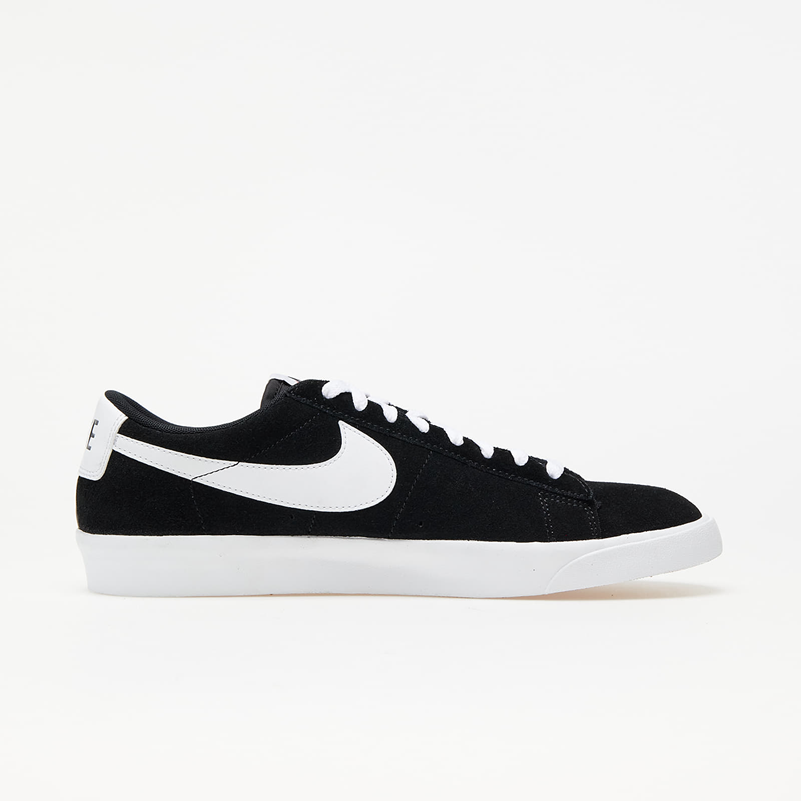 Men s shoes Nike Blazer Low Premium Vntg Suede Black White Footshop