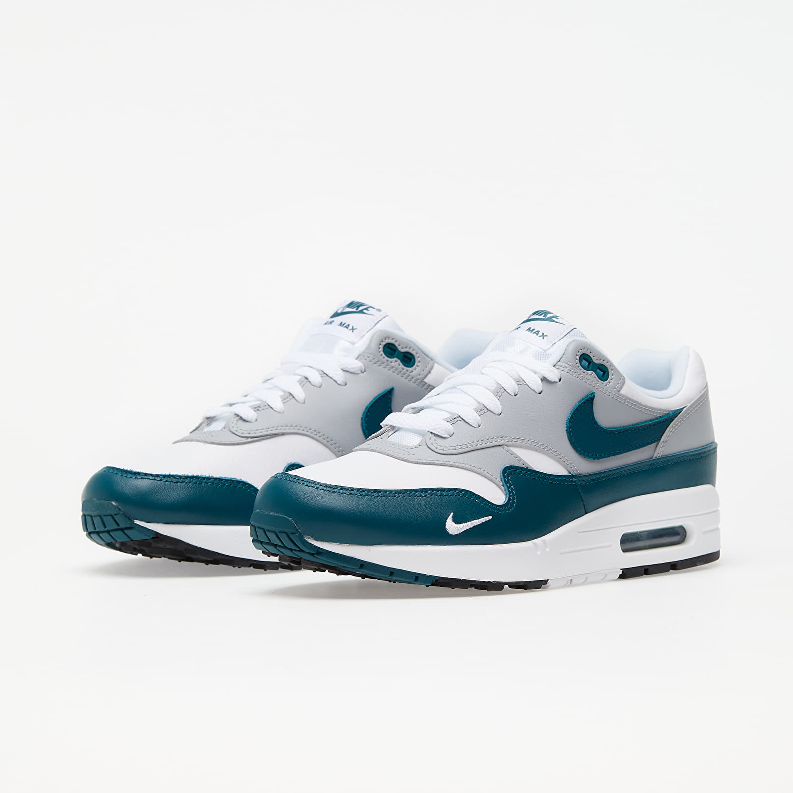 F rfi cip k Nike Air Max 1 LV8 White Dark Teal Green Wolf Grey