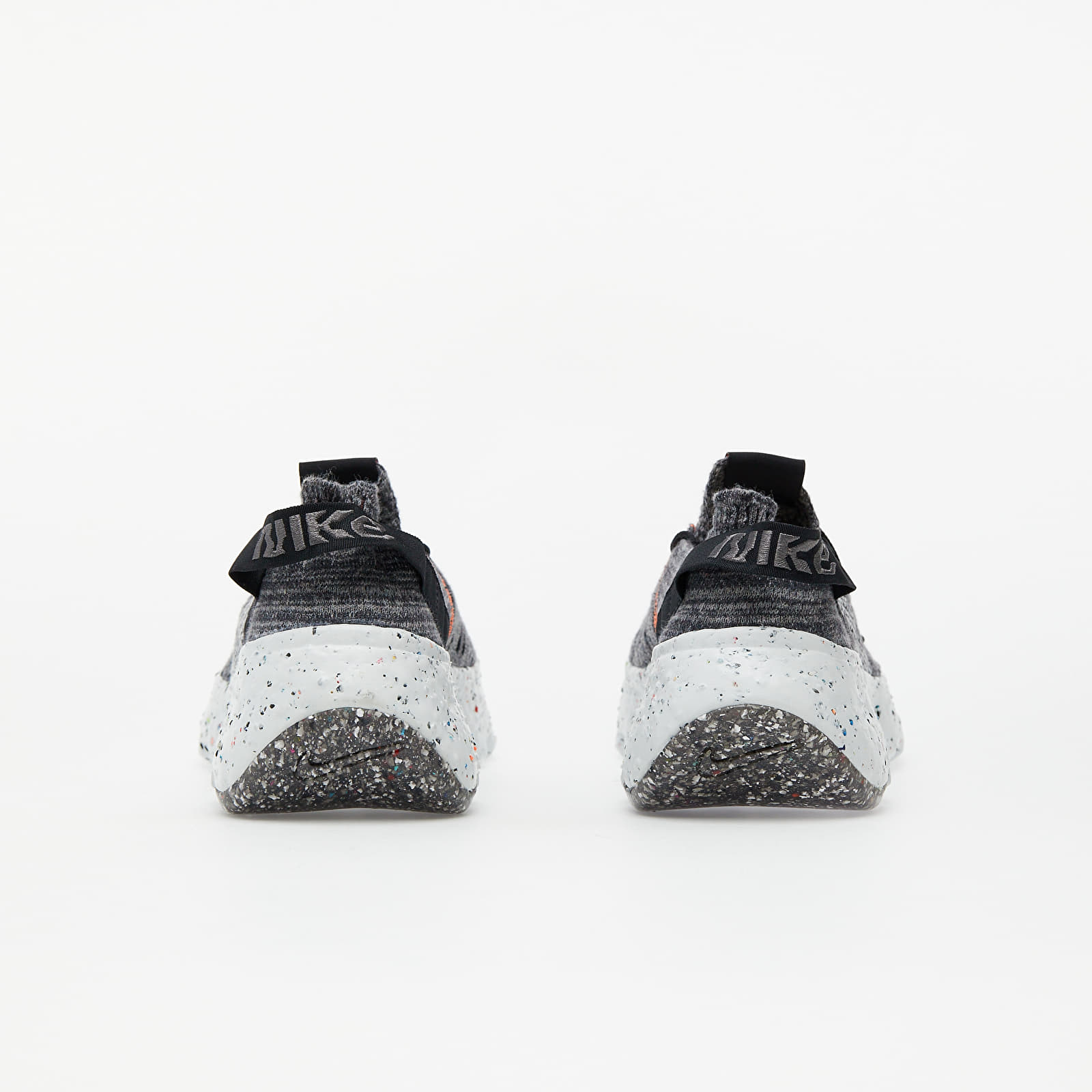 Zapatillas mujer Nike W Space Hippie 04 Iron Grey/ Photon Dust-Black