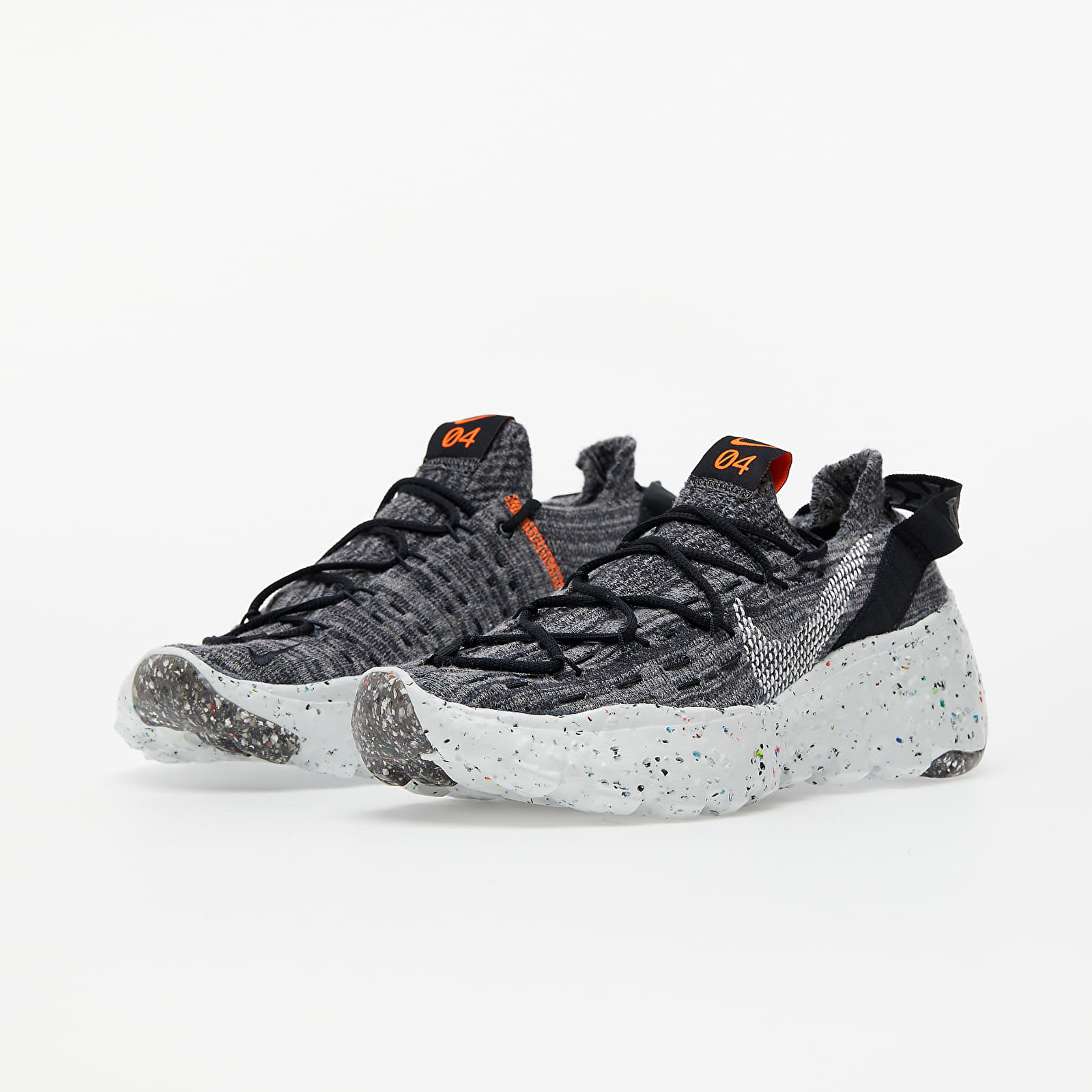 Zapatillas mujer Nike W Space Hippie 04 Iron Grey/ Photon Dust-Black