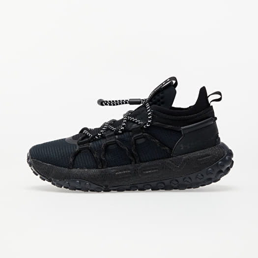 Under armour hotsell hovr black