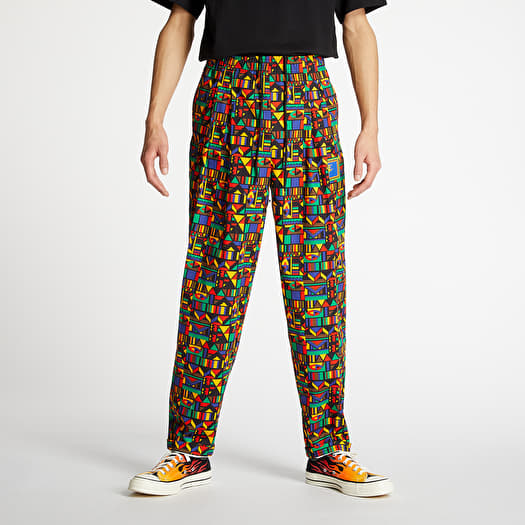Nike reissue joggers deals