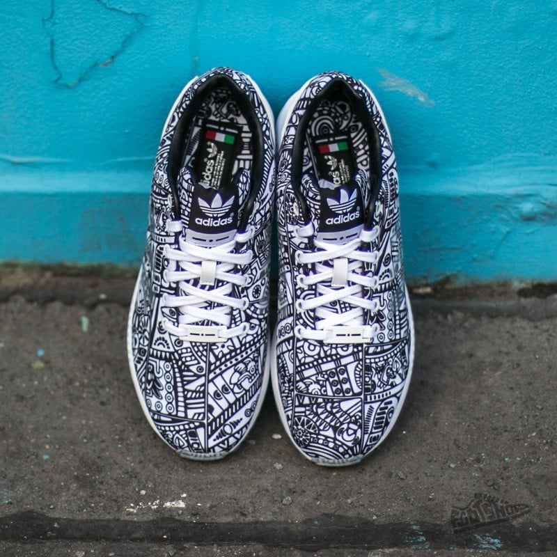 Adidas zx flux black diamond top