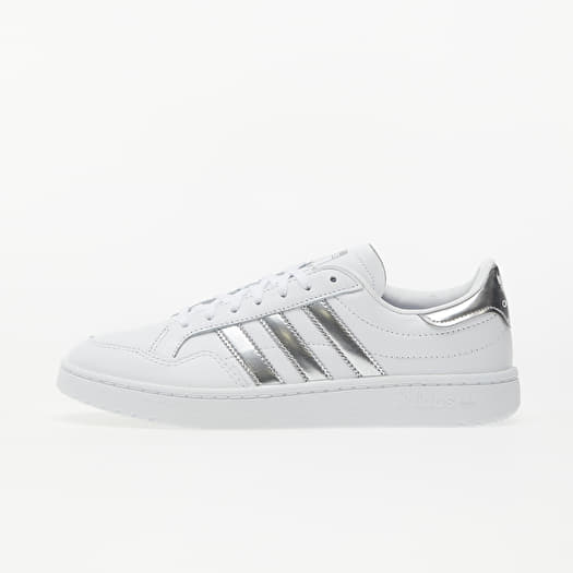 adidas Team Court W