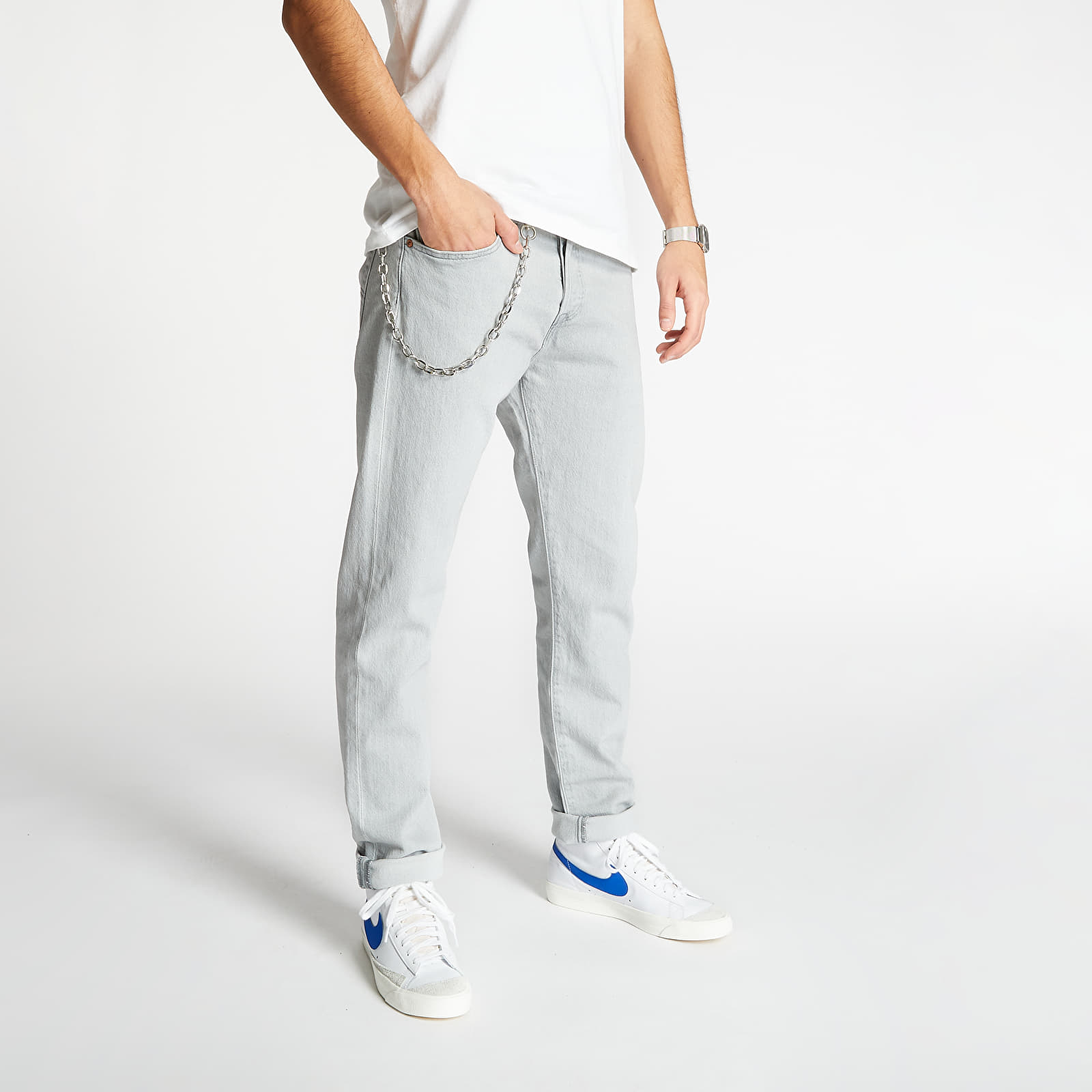 Hosen Levi's® 501 Slim Taper Jeans Grey