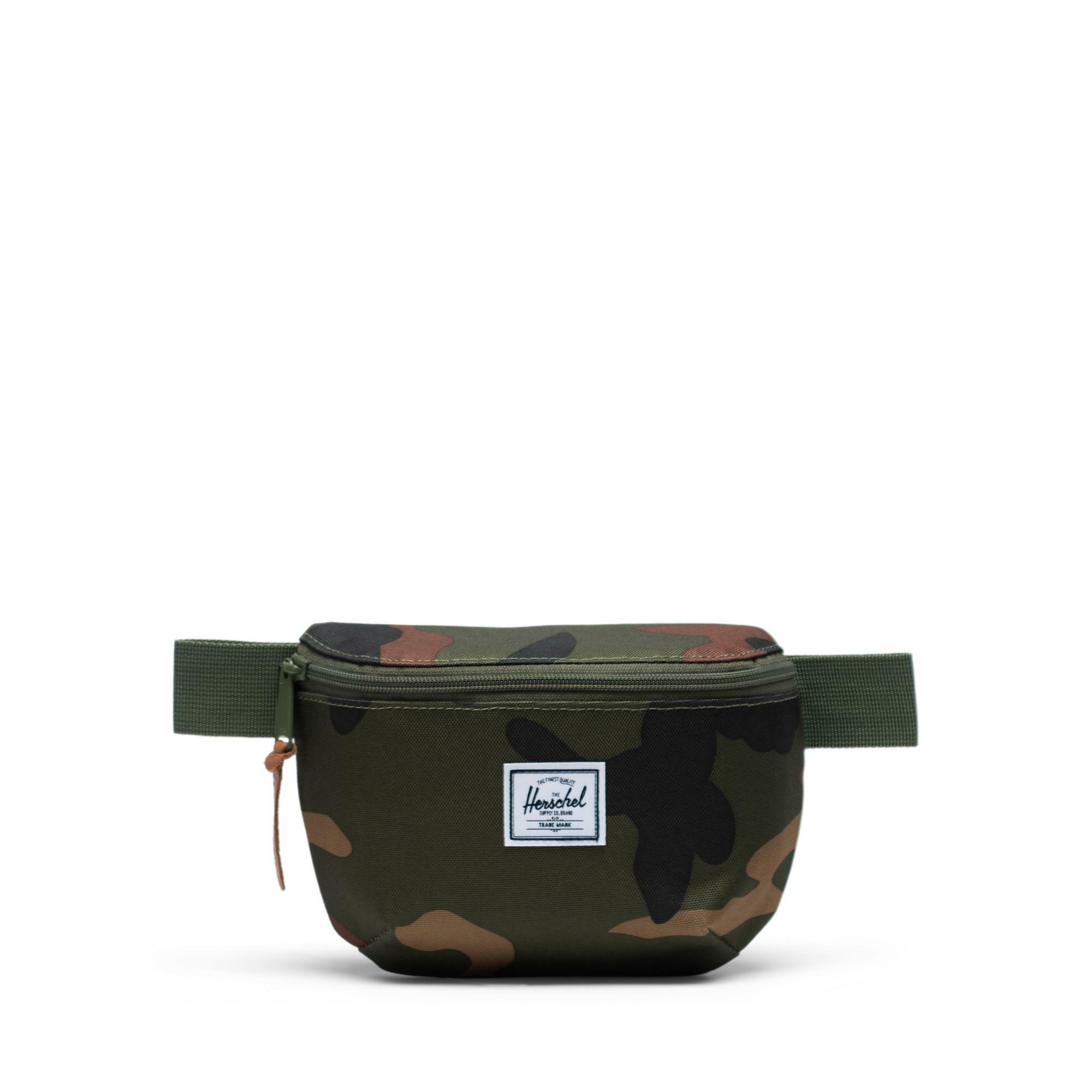 Batohy Herschel Supply Fourteen Woodland Camo