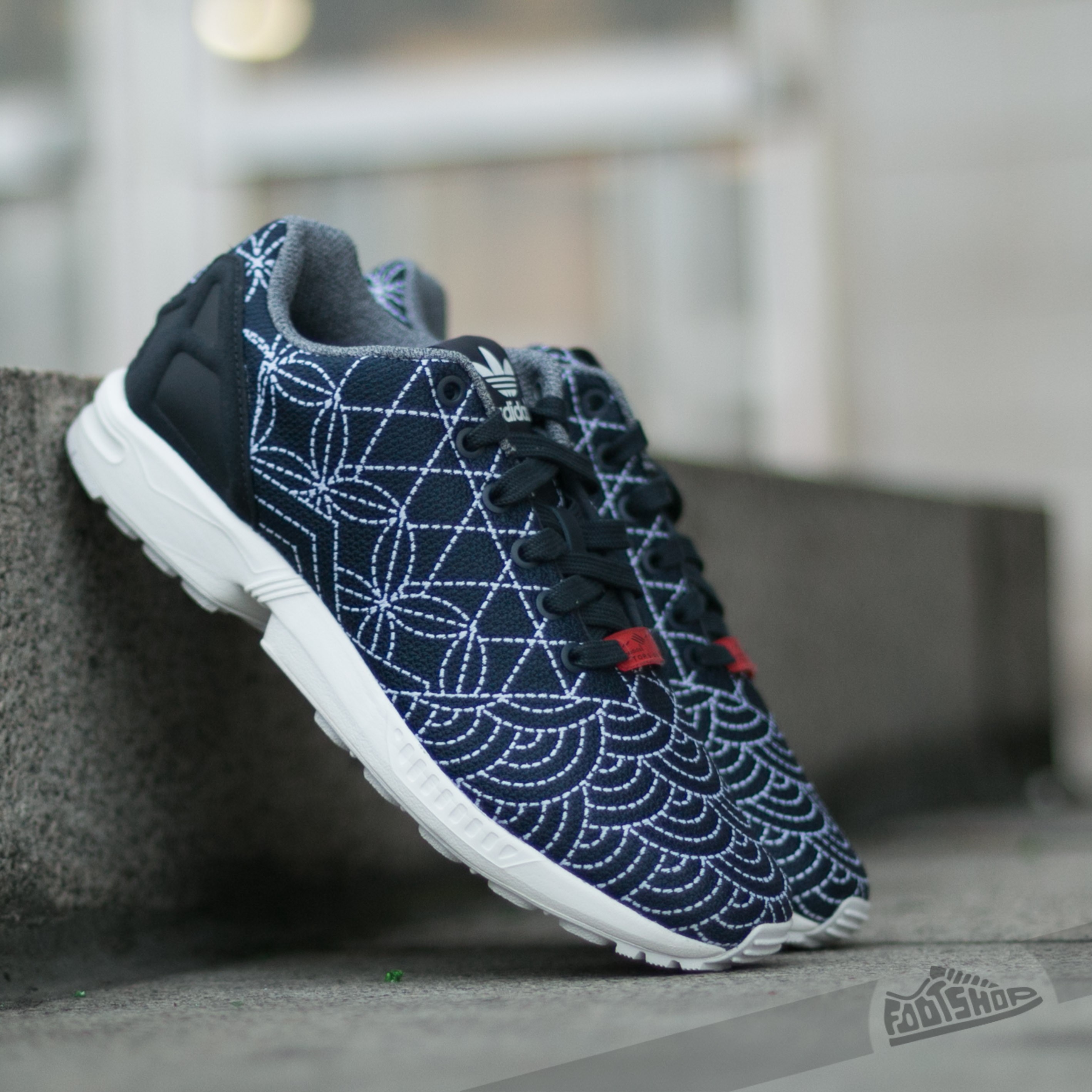 Adidas originals zx hotsell flux - men's navy