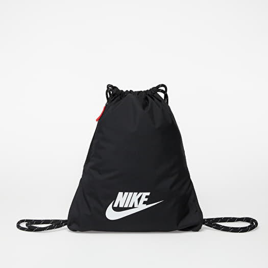 Nike online heritage gymsack