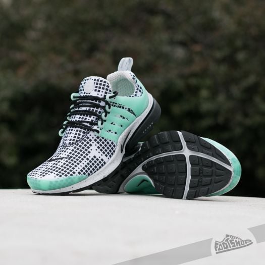 Men s shoes Nike Air Presto GPX White Black Green Glow Natural Grey Footshop