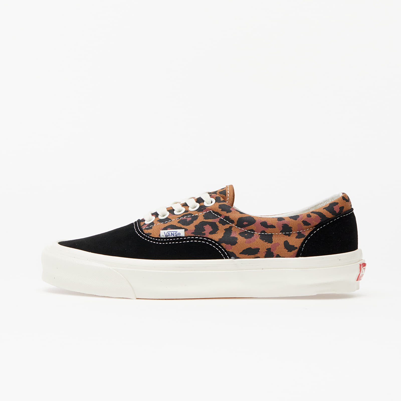 Vans leopard print era top