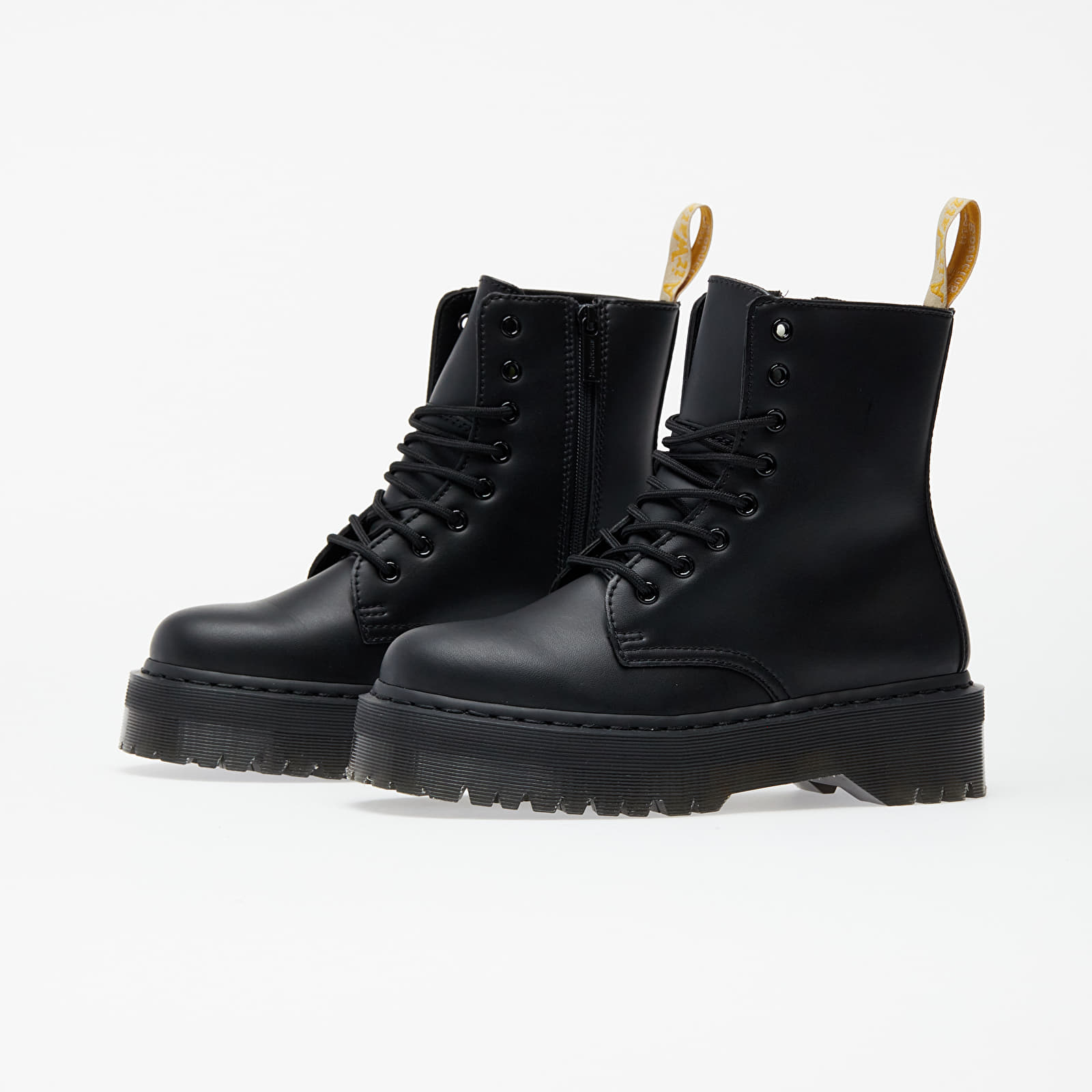 Women's shoes Dr. Martens V Jadon II Mono Felix Rub Off Black