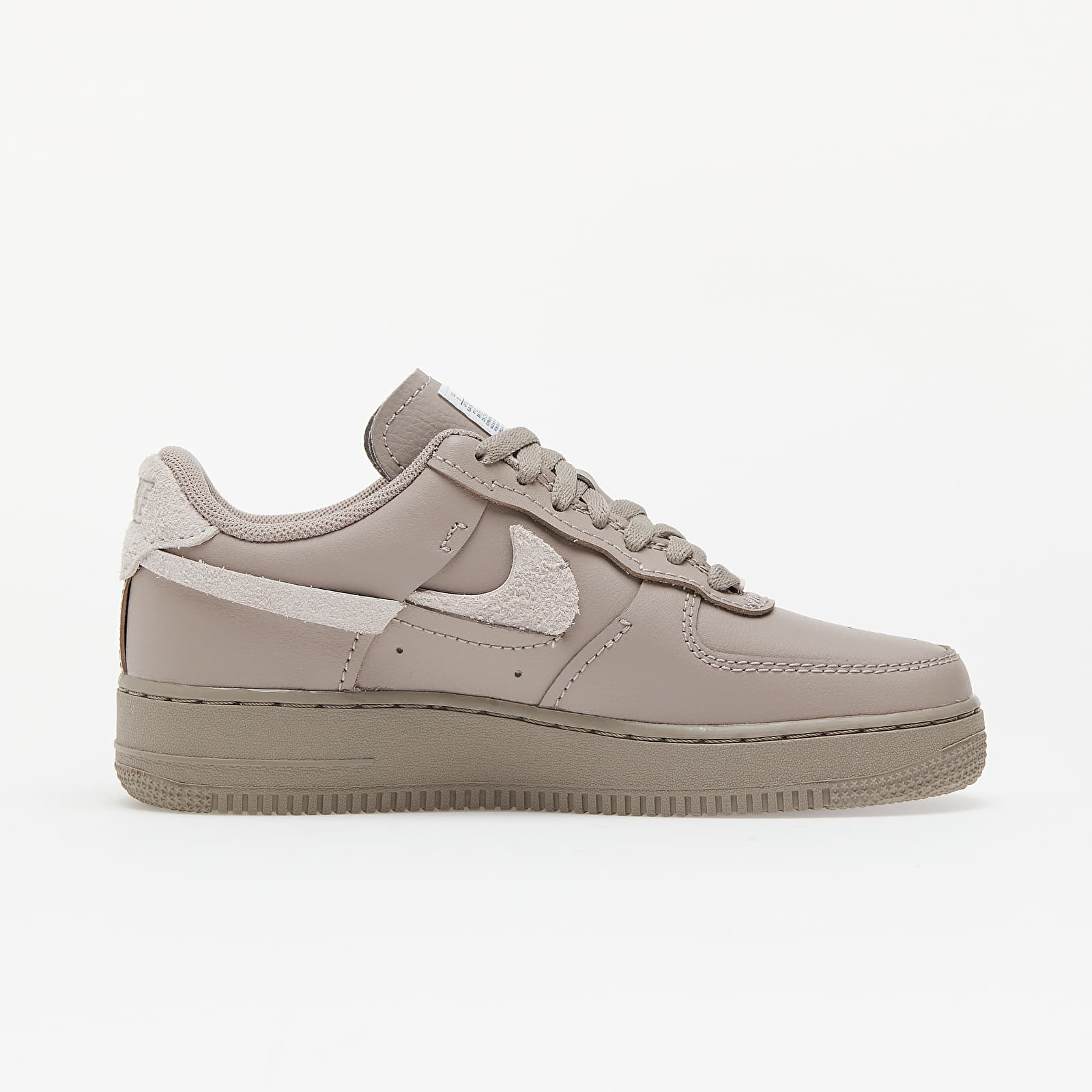 Women's shoes Nike Wmns Air Force 1 LXX Malt/ Platinum Violet