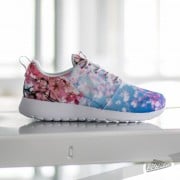 Cherry blossom sales nike roshe