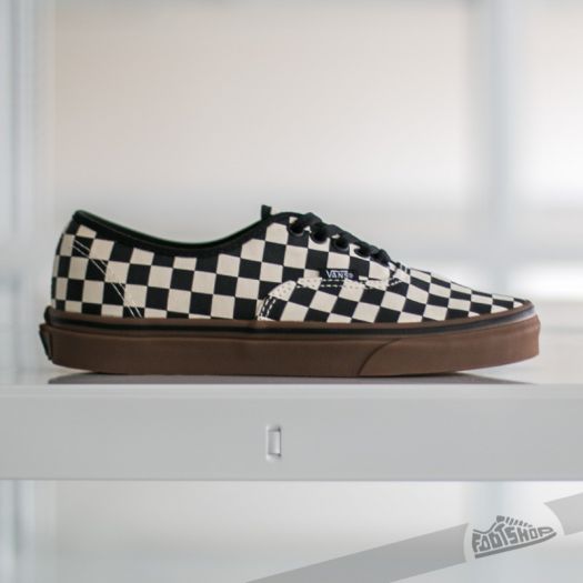 Checkered gum sole vans top