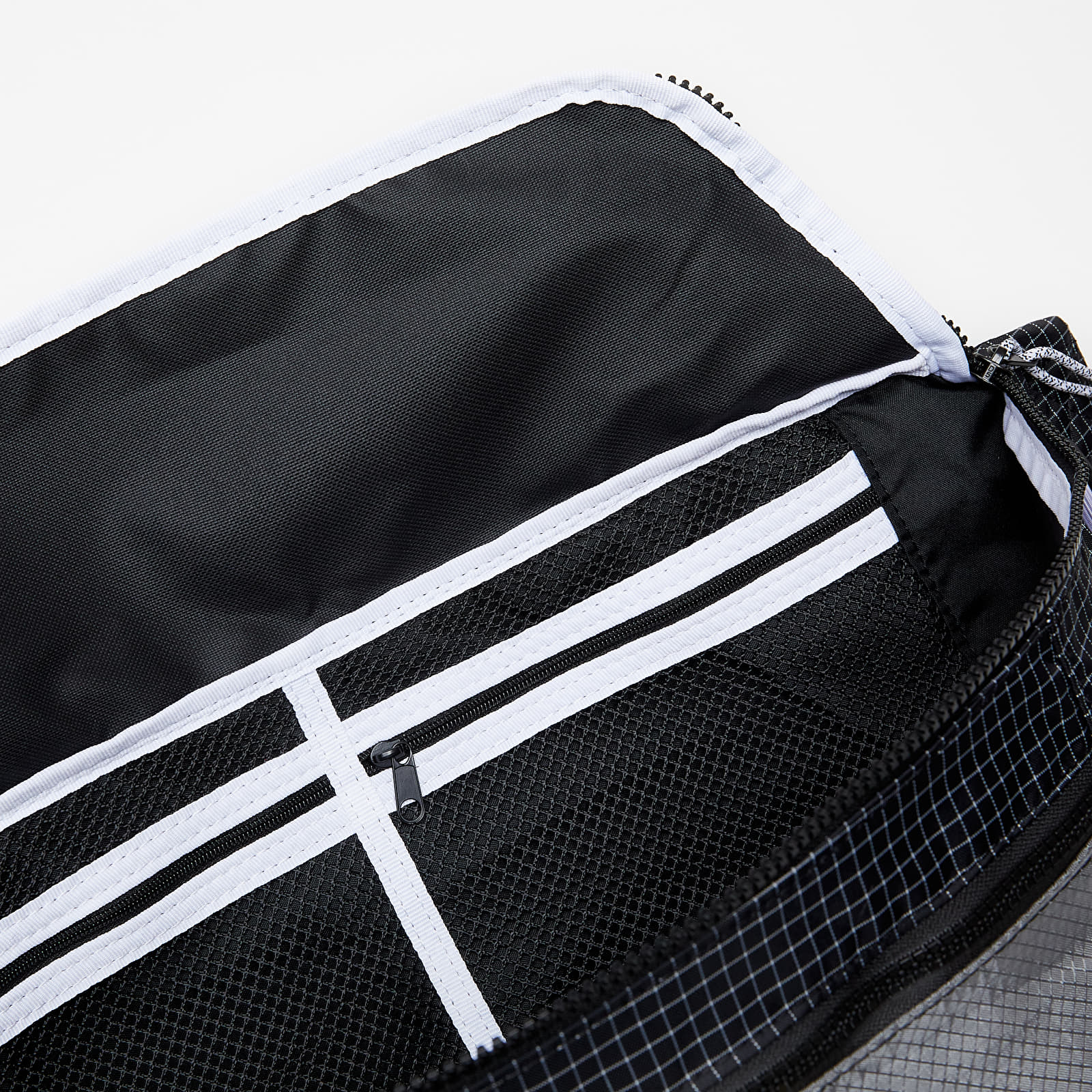 Nerki Nike Tech Waistpack - Trl Black/ Black/ White