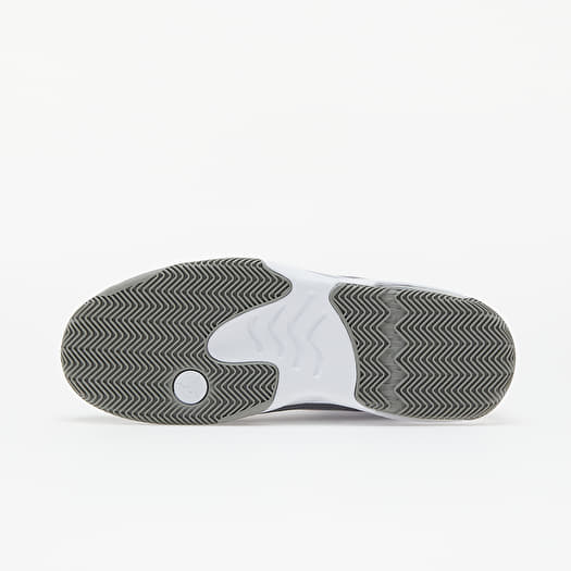 jordan max aura 2 colors
