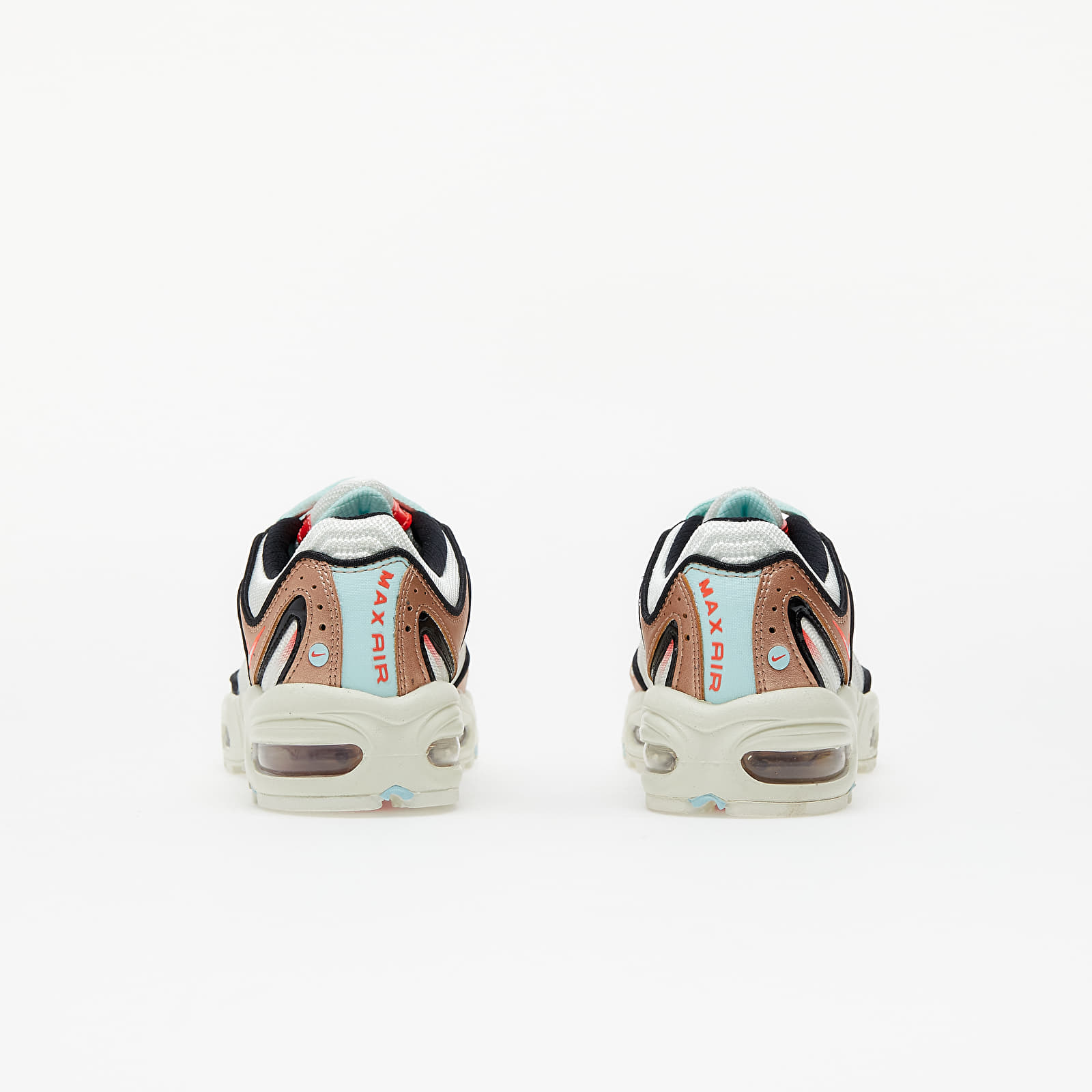 nike sportswear wmns air max tailwind iv