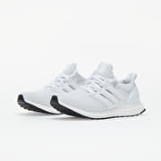 womens ultra boost 4.0 triple white
