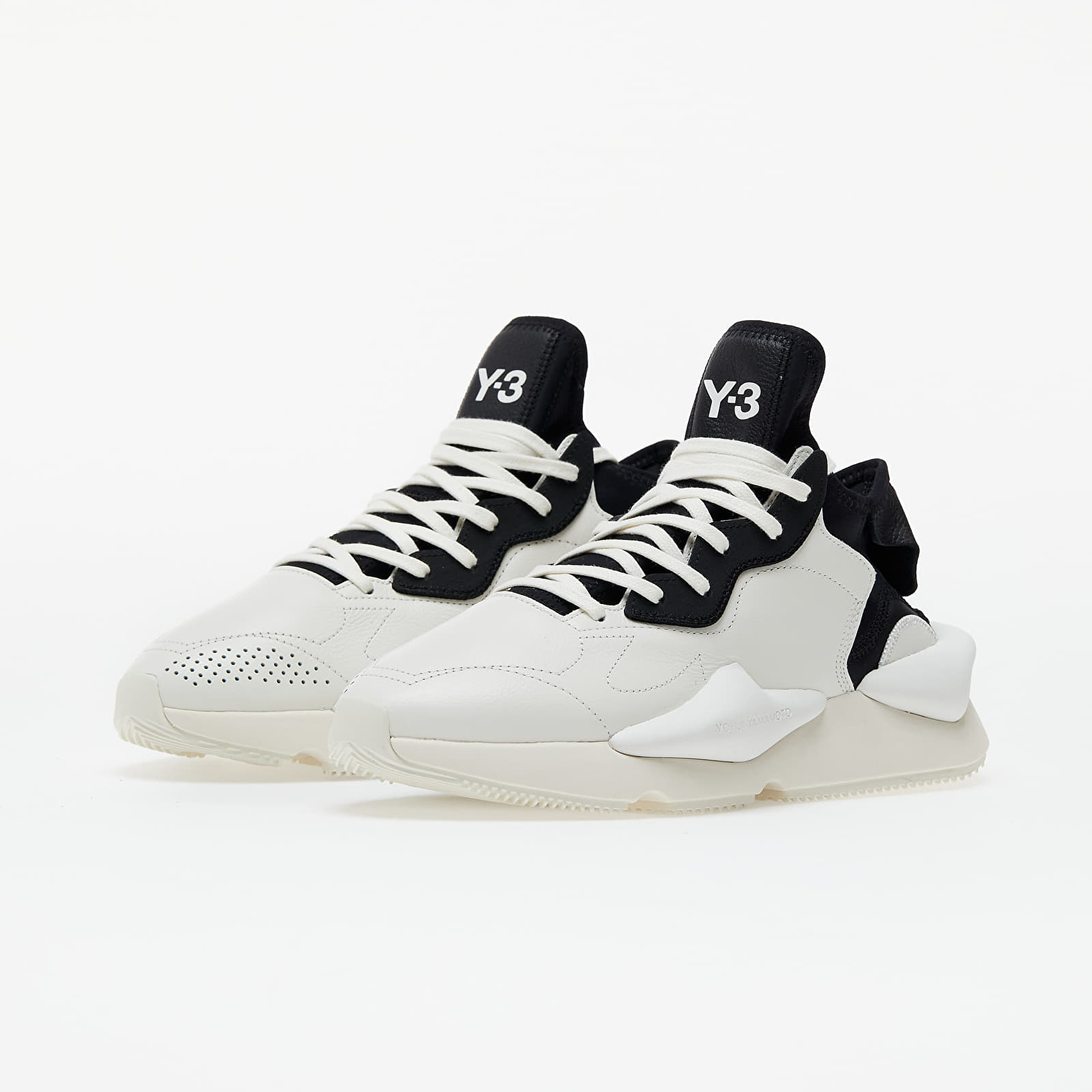 Încălțăminte și sneakerși pentru bărbați Y-3 Kaiwa Core White/ Off White/ Black