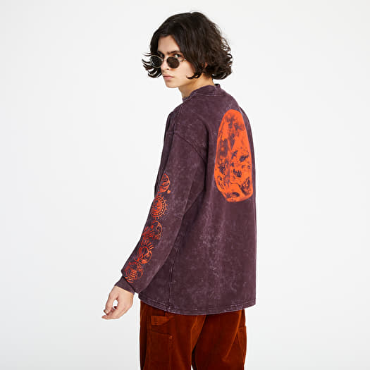 nike long sleeve acg earth tee