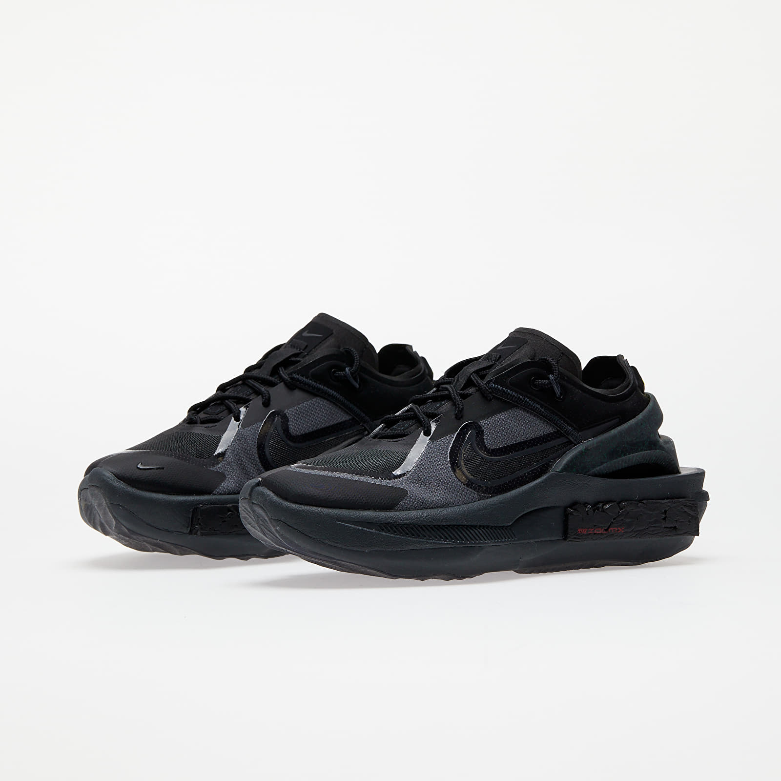 Încălțăminte și sneakerși pentru femei Nike W Fontanka Edge Black/ Black-Off Noir-University Red