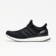 Ultra boost hotsell 4.0 black white