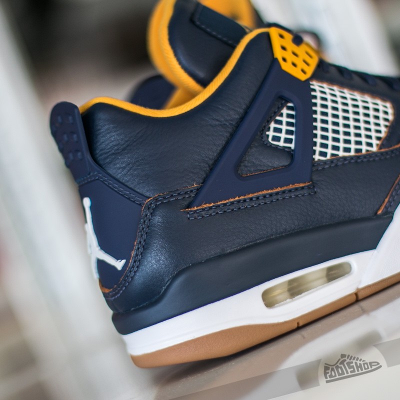 Dámské tenisky a boty Air Jordan 4 Retro (BG) "Dunk From Above" Midnight Navy/ Metallic Gold-White