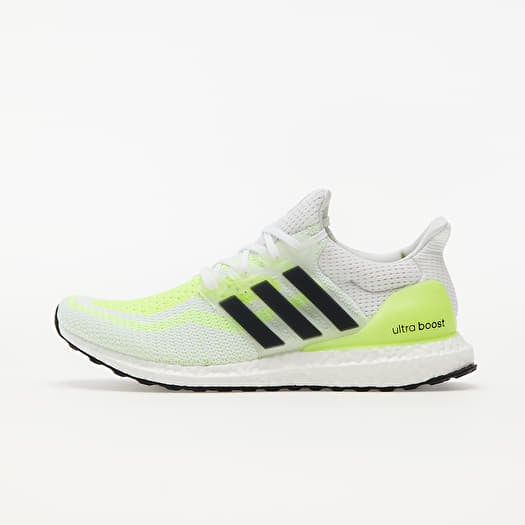 adidas UltraBOOST 2.0 DNA
