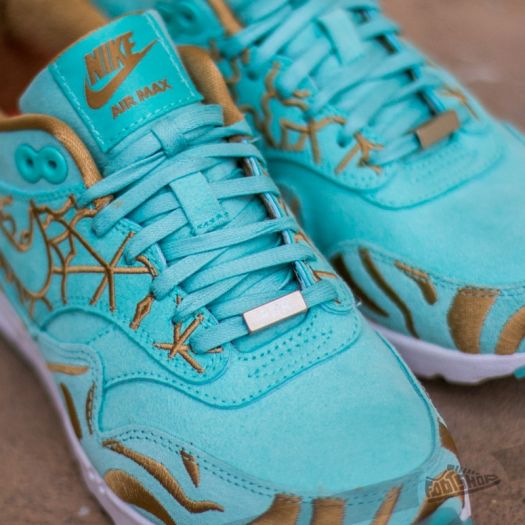 Women s shoes Nike W Air Max 1 Ultra LOTC QS Island Green Island Green Flat Gold Footshop