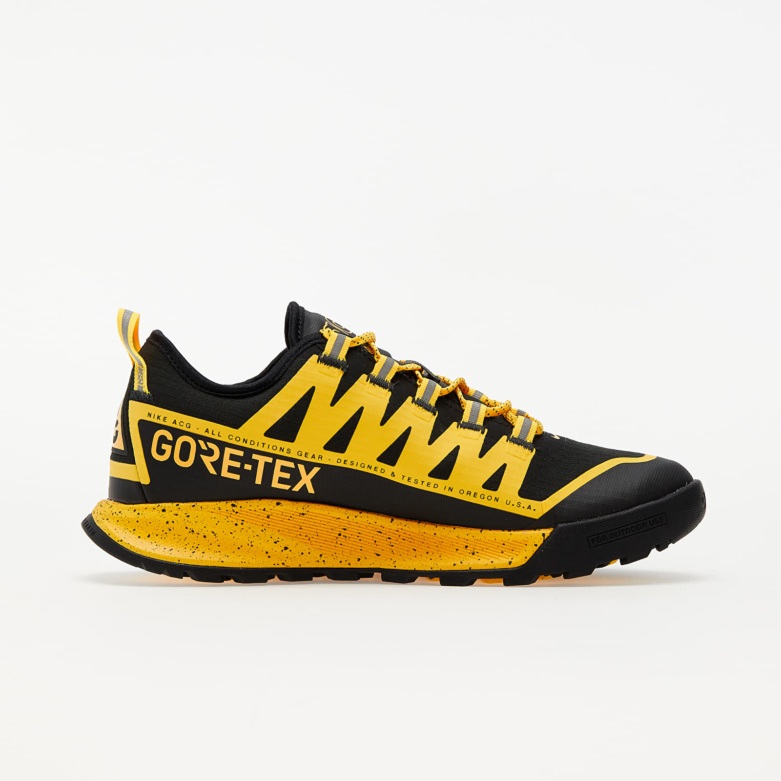 Herren Sneaker und Schuhe Nike ACG Air Nasu Gore-Tex Black/ Laser Orange