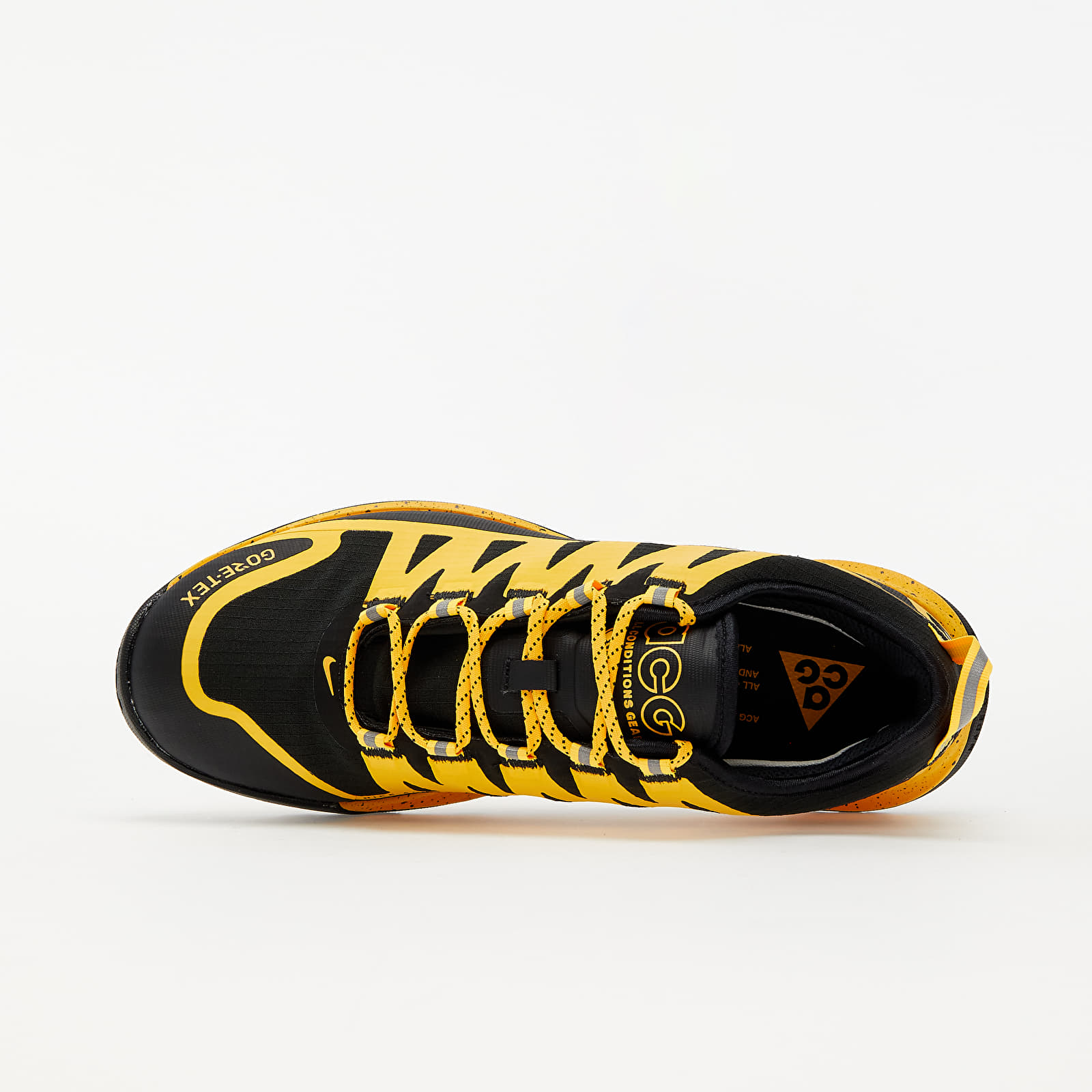 Herren Sneaker und Schuhe Nike ACG Air Nasu Gore-Tex Black/ Laser Orange