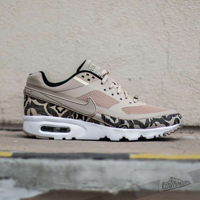 Women s shoes W Nike Air Max BW Ultra LOTC QS Linen Linen Black Footshop